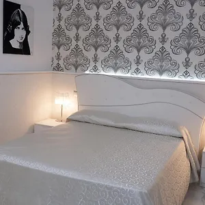 Bed & Breakfast La Dimora Del Marchese, Aeroporto di Catania Fontana Rossa
